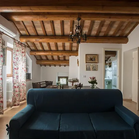 Dimora Rosa Bianca 3*